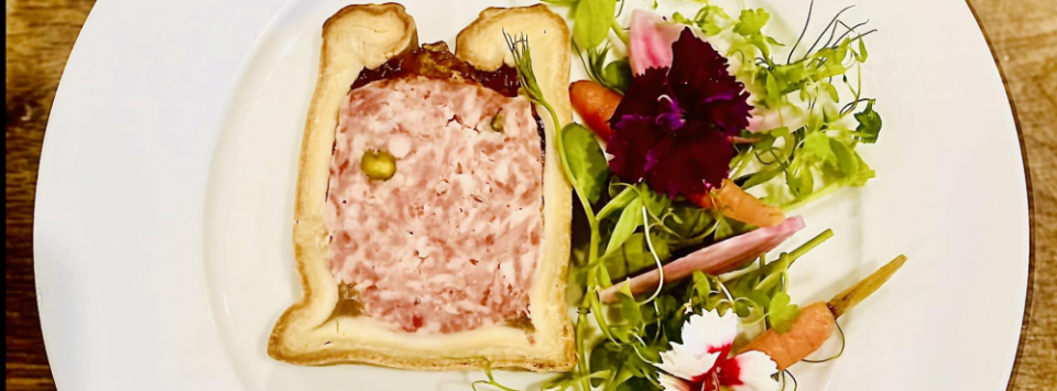 La Petite Bouchee